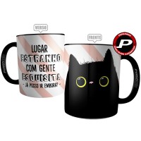 Caneca Gato Antisocial - Lugar Estranho com Gente Esquisita